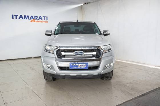 FORD RANGER 3.2 XLT 4X4 CD 20V DIESEL 4P AUTOMÁTICO FORD RANGER 3.2 XLT 4X4 CD 20V DIESEL 4P AUTOMÁTICO
